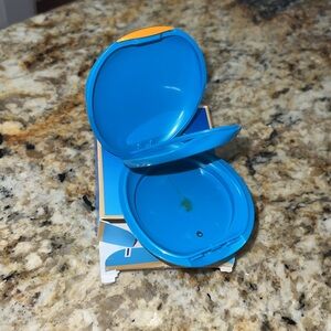 Shiseido Case For Foundation 1 Piece New In Box  (Case Only)